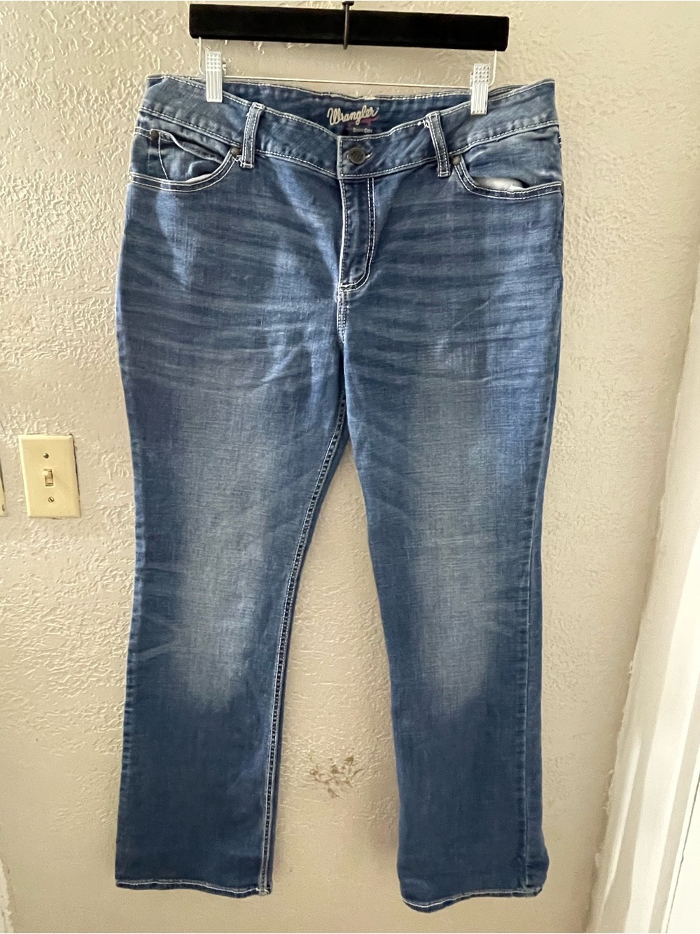 Wrangler Women's Medium Blue Distressed Bootcut Jeans Size 17